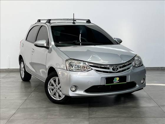 TOYOTA ETIOS 1.5 XLS 16V FLEX 4P AUTOMÁTICO TOYOTA ETIOS 1.5 XLS 16V FLEX 4P AUTOMÁTICO